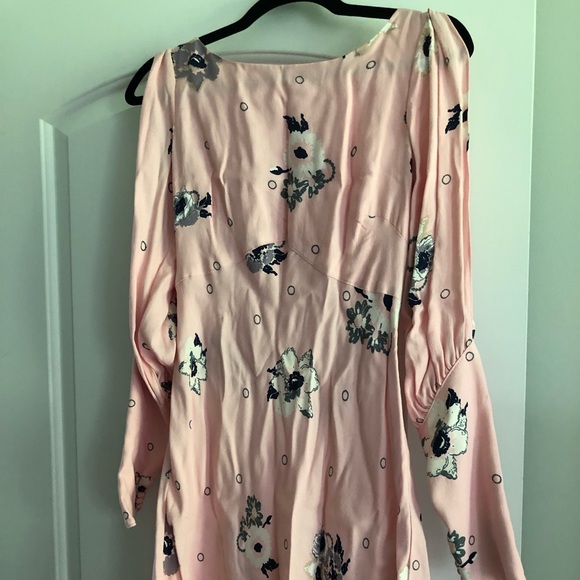 Free people peekaboo sleeve pink mini dress - Picture 2 of 4